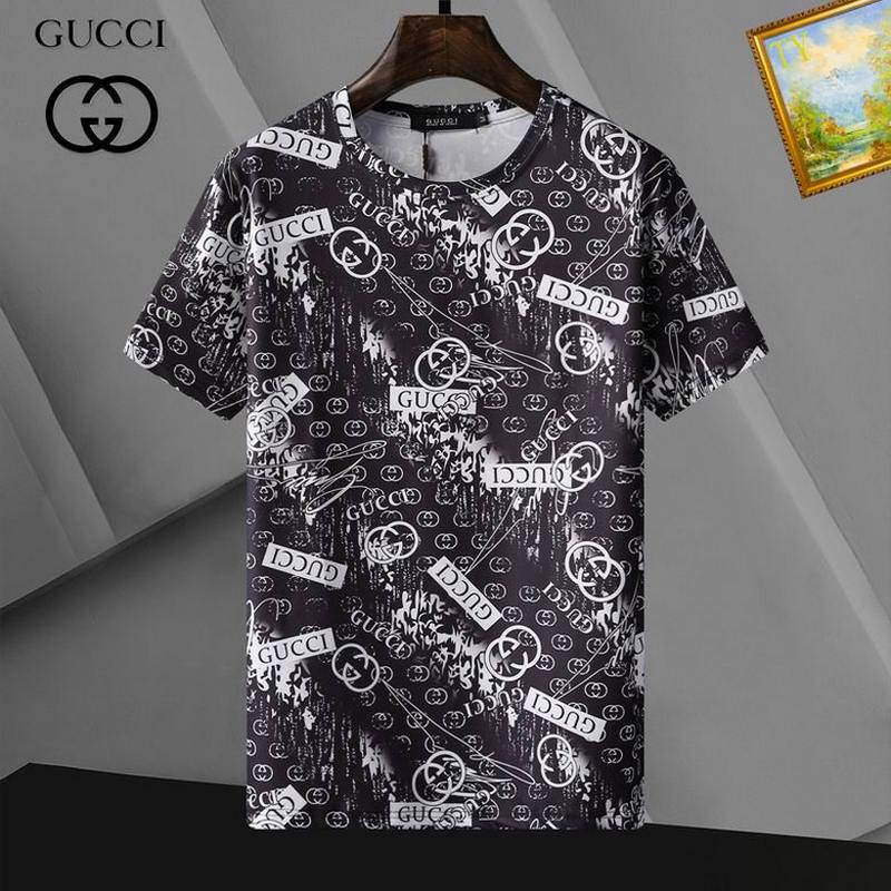 Gucci Men's T-shirts 143